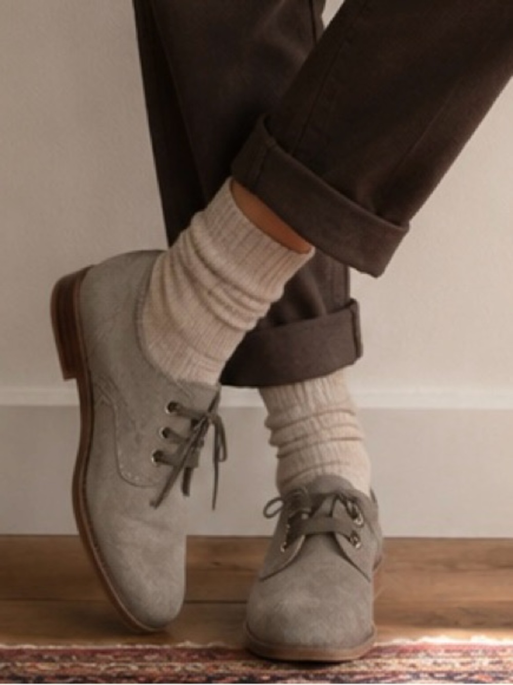 Tommy Hilfiger Jouston Suede Oxford Shoes Womens 7.5 Taupe Preppy Academia